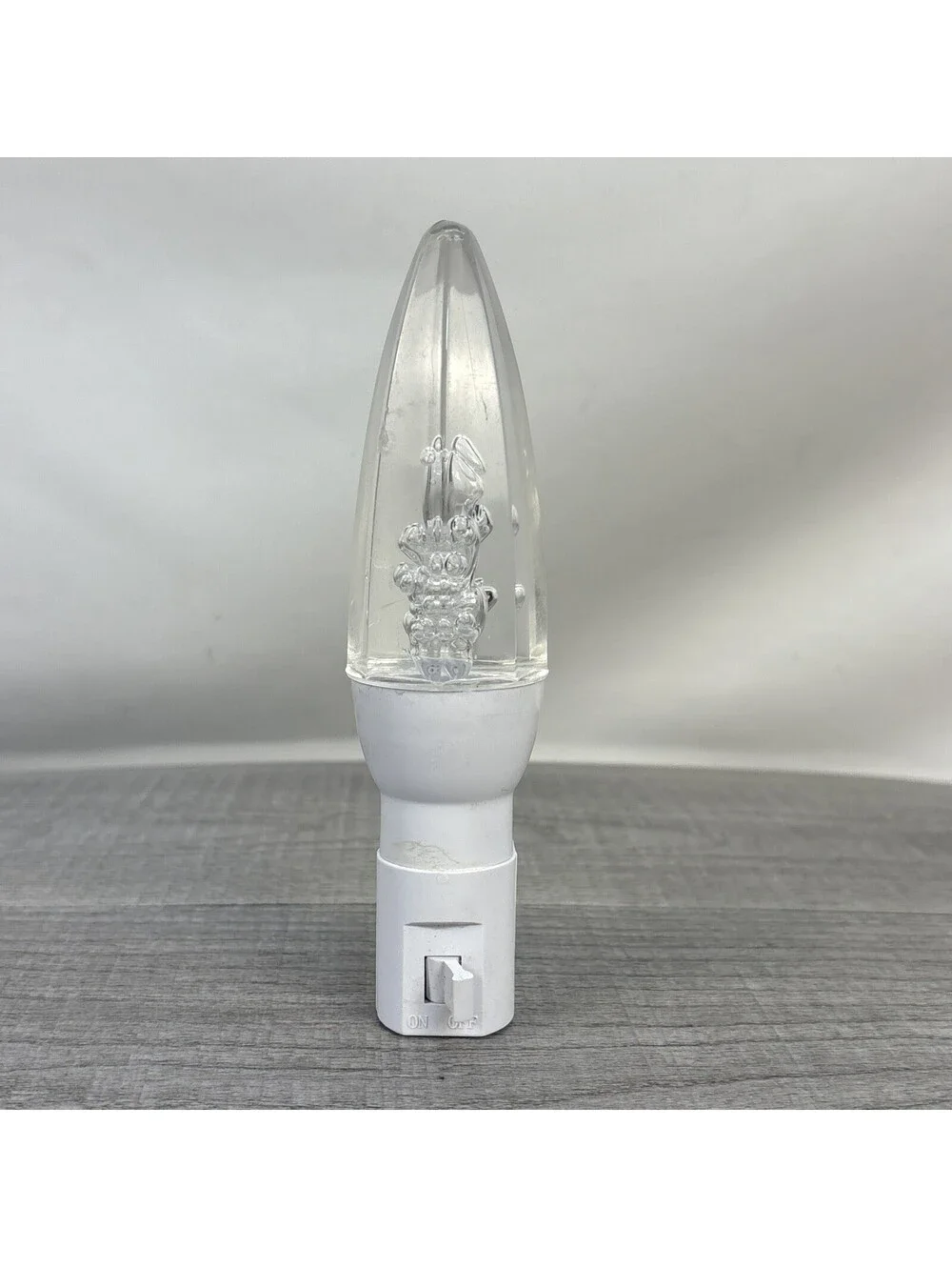 Color Changing LED Bubble Candle Plug-In Night Light Model FH-2L(2)